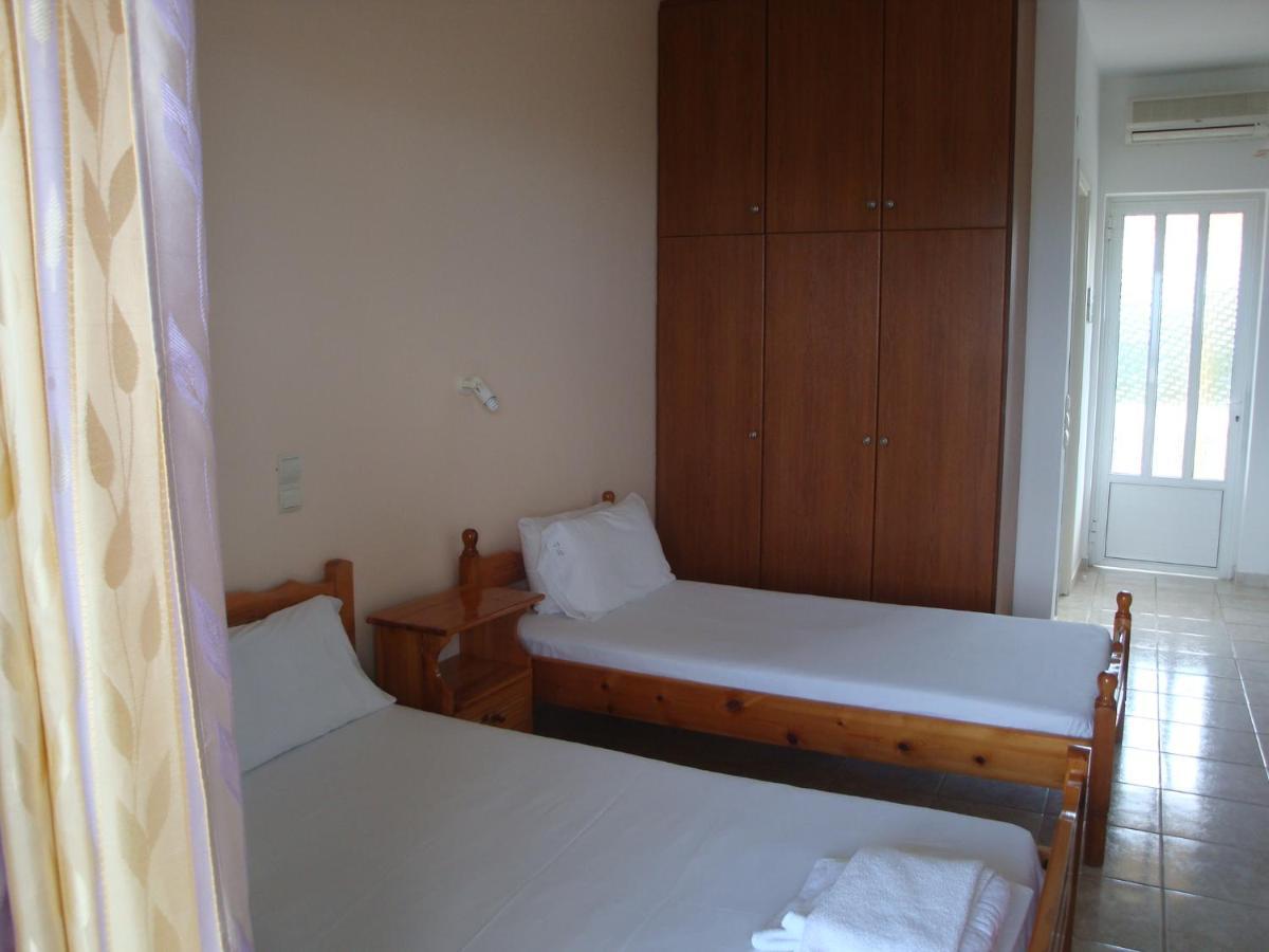 Casa Dyonisia Tsilivi Aparthotel พลานอส ภายนอก รูปภาพ