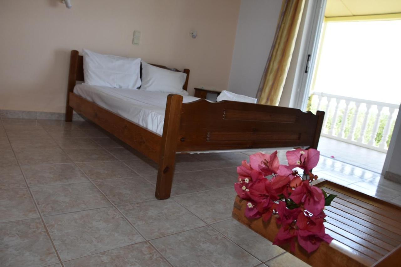 Casa Dyonisia Tsilivi Aparthotel พลานอส ภายนอก รูปภาพ